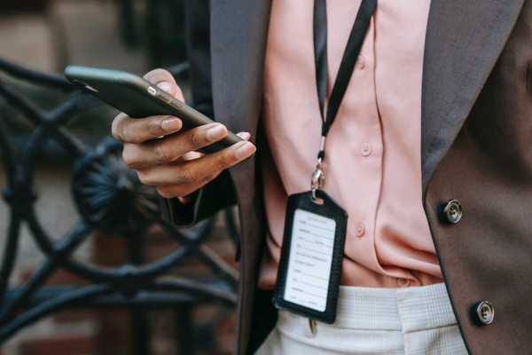 Best Practices for Real Estate Agents Engaging in Cold Texting