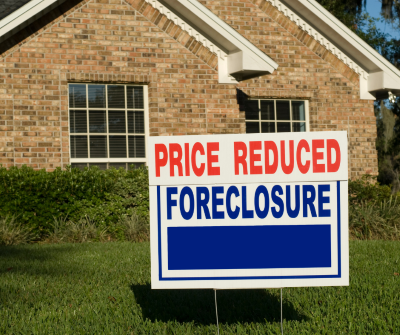 How to Win a Foreclosure Bid at Auctions